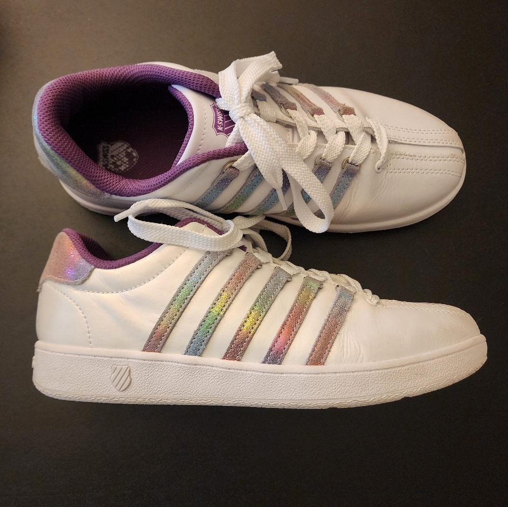 K-Swiss Varsity White Sneakers with Rainbow Accents size 7 big kid/8.5 women